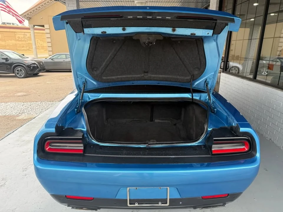 2015 Dodge Challenger 3rd Gen - Image 10 of 16