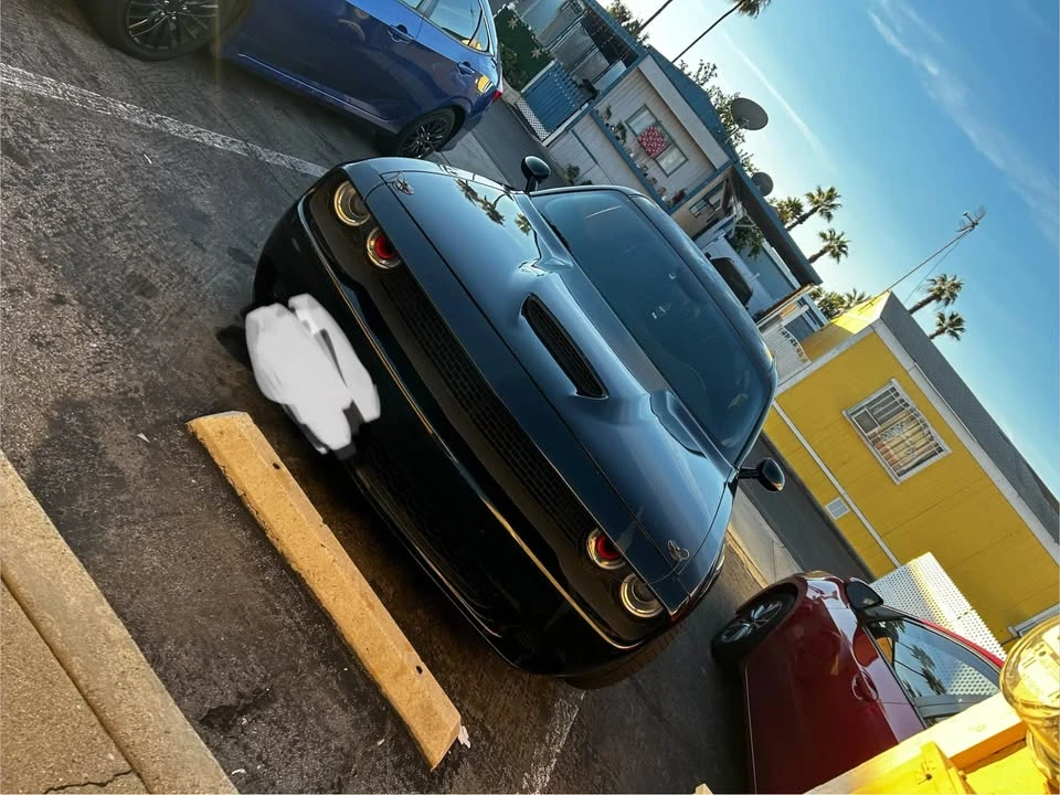 2015 Dodge Challenger 3rd Gen - Image 5 of 9