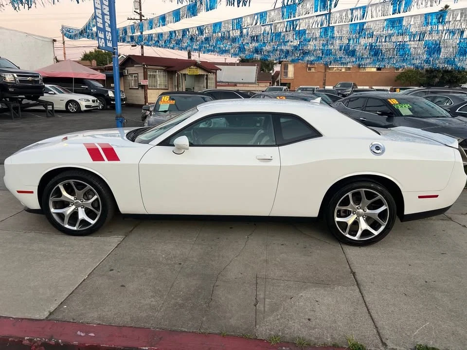 2015 Dodge Challenger 3rd Gen - Image 11 of 20