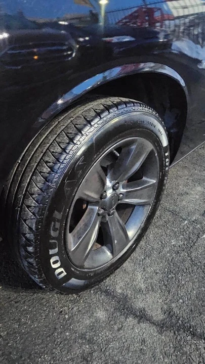 2015 Dodge Challenger 3rd Gen - Image 4 of 12