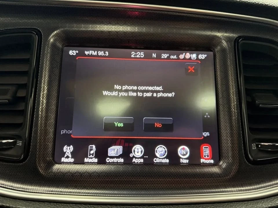 2015 Dodge Challenger 3rd Gen - Image 15 of 17
