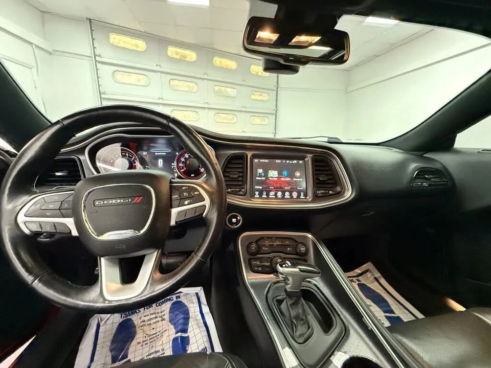 2015 Dodge Challenger 3rd Gen - Image 10 of 17