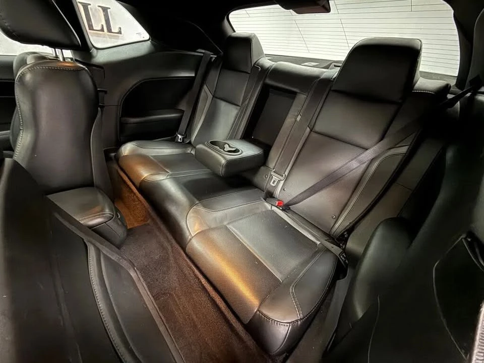 2015 Dodge Challenger 3rd Gen - Image 7 of 17