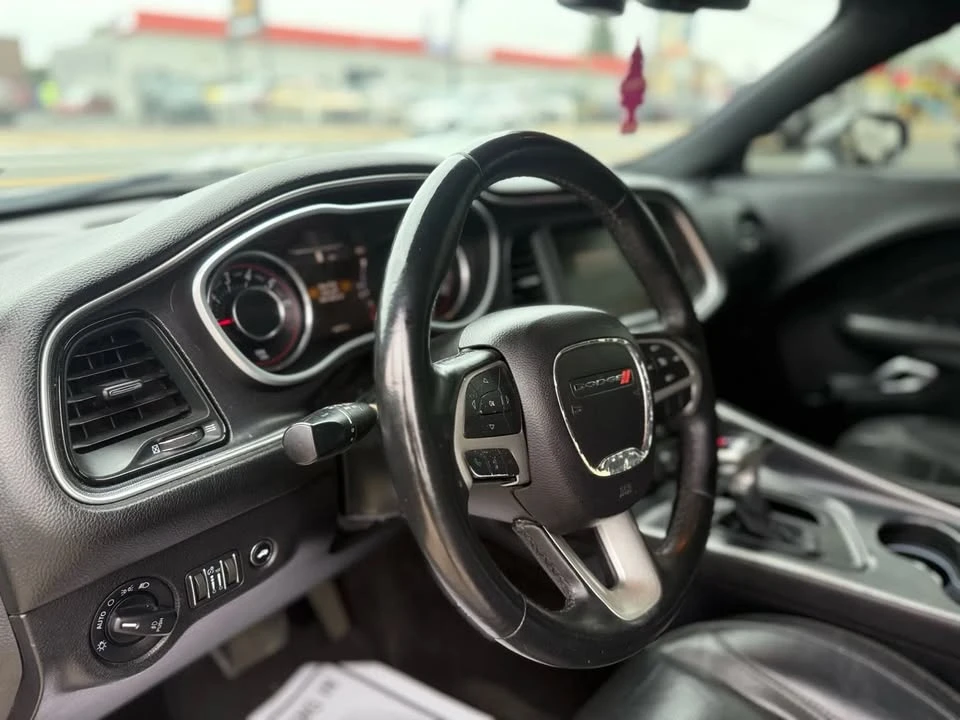 2015 Dodge Challenger 3rd Gen - Image 9 of 18