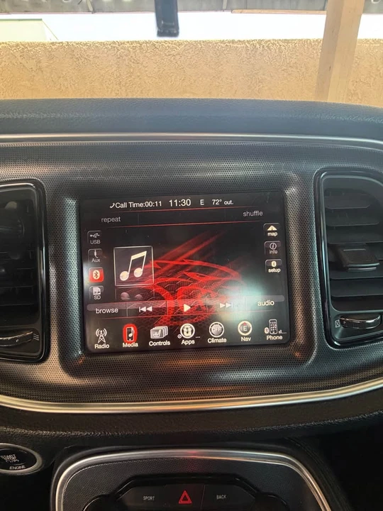 2015 Dodge Challenger 3rd Gen - Image 7 of 8