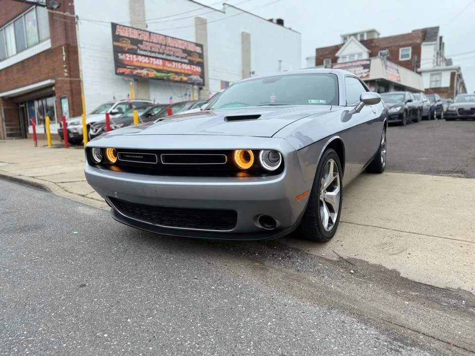 2015 Dodge Challenger 3rd Gen - Image 2 of 18