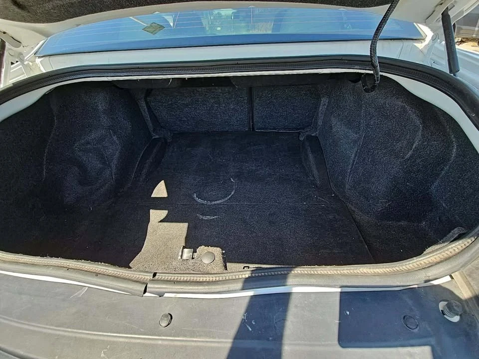 2015 Dodge Challenger 3rd Gen - Image 6 of 10