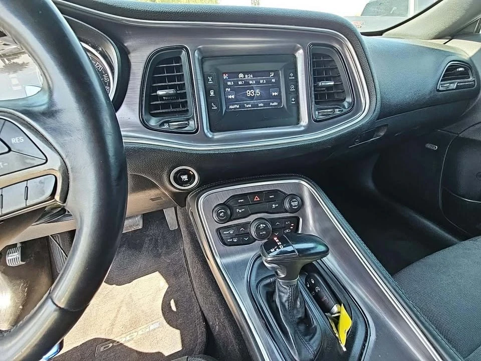 2015 Dodge Challenger 3rd Gen - Image 8 of 10
