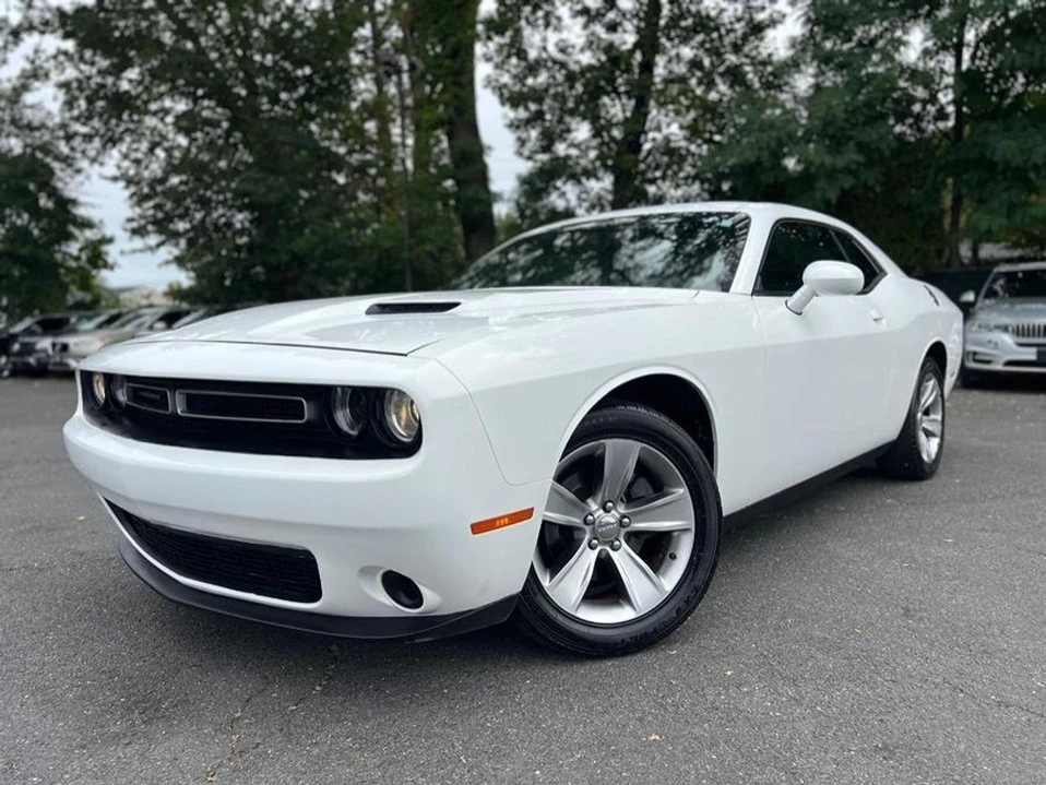 2015 Dodge Challenger 3rd Gen - Image 10 of 19