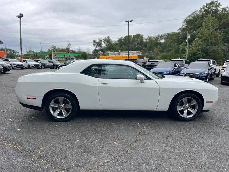 2015 Dodge Challenger 3rd Gen - Image 17 of 20