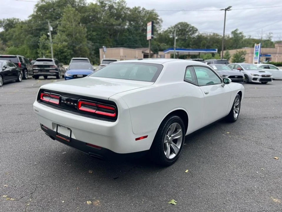 2015 Dodge Challenger 3rd Gen - Image 18 of 20