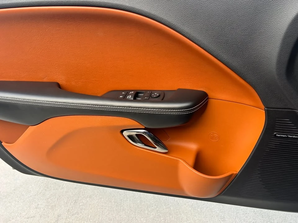 2015 Dodge Challenger SRT Hellcat 3rd Gen - Image 10 of 14
