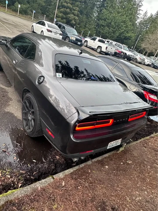 2015 Dodge Challenger SRT8 & 392 3rd Gen - Image 5 of 16