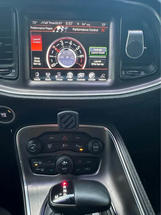 2015 Dodge Challenger SRT8 & 392 3rd Gen - Image 9 of 16