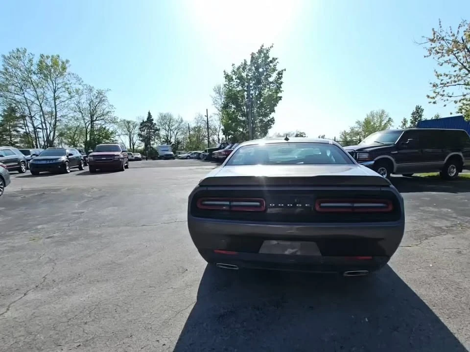 2015 Dodge Challenger 3rd Gen - Image 2 of 4
