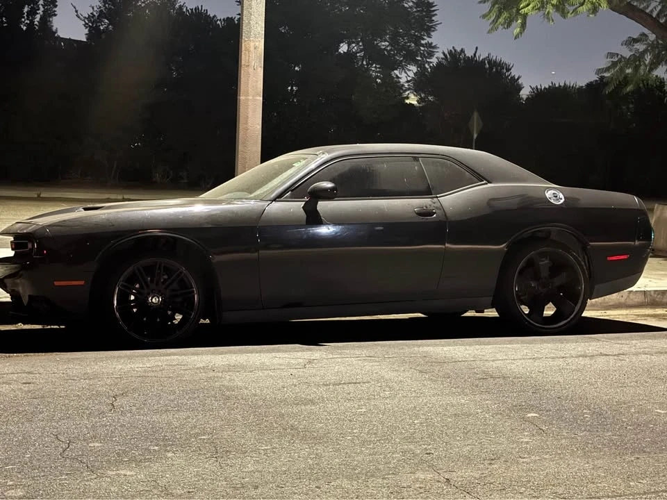 2015 Dodge Challenger 3rd Gen - Image 9 of 9