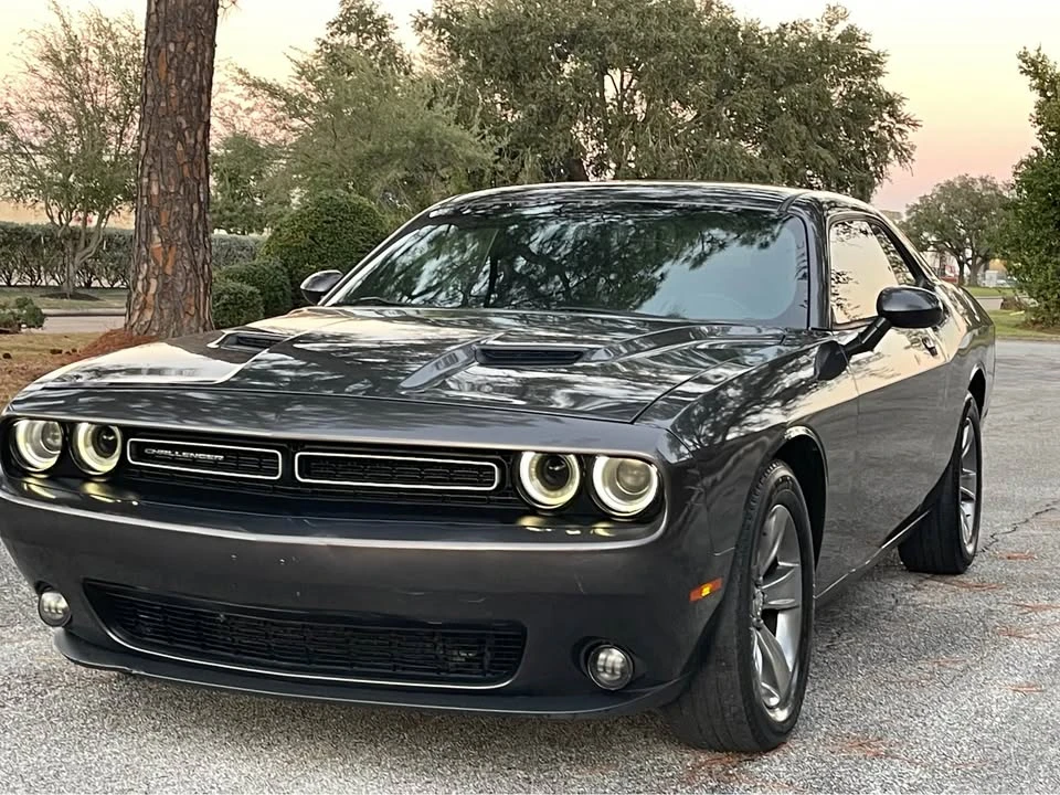 2015 Dodge Challenger 3rd Gen - Image 2 of 8