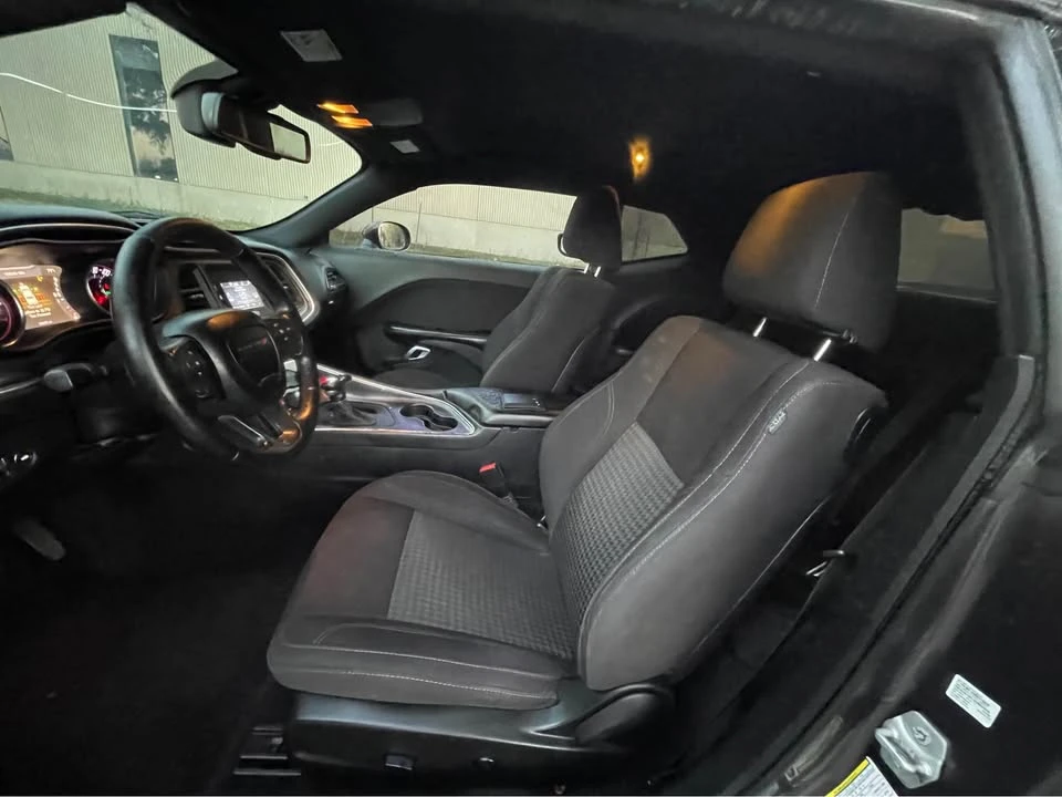 2015 Dodge Challenger 3rd Gen - Image 6 of 8
