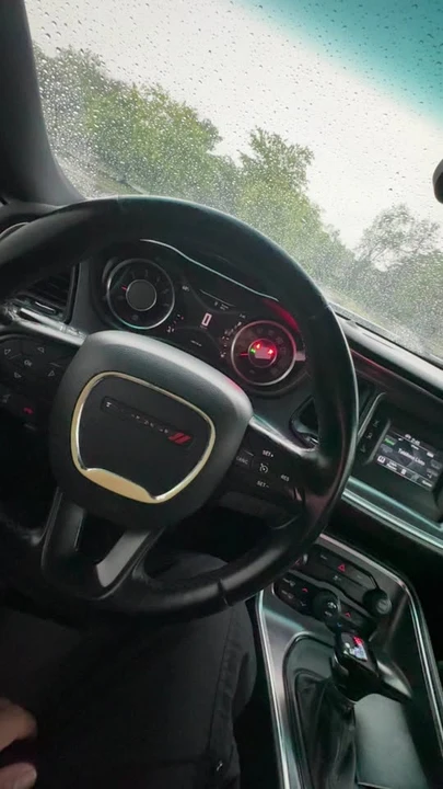 2015 Dodge Challenger 3rd Gen - Image 3 of 12