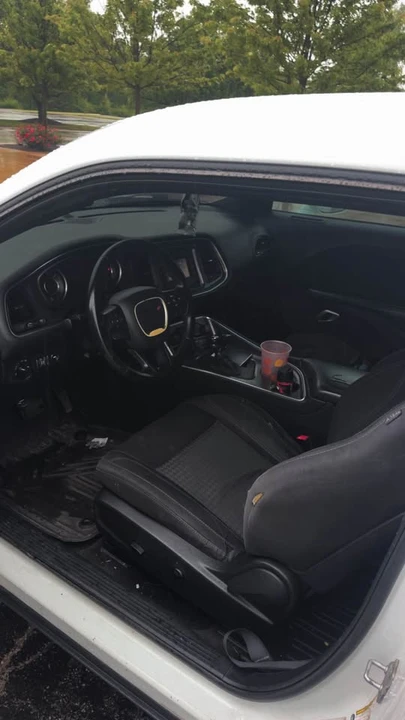 2015 Dodge Challenger 3rd Gen - Image 8 of 12