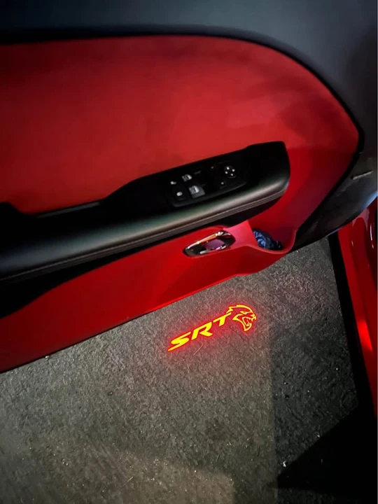 2015 Dodge Challenger SRT Hellcat 3rd Gen - Image 7 of 8