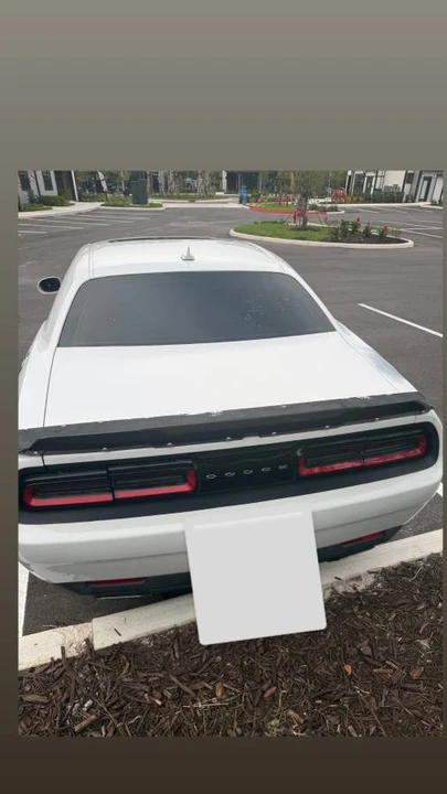 2015 Dodge Challenger 3rd Gen - Image 9 of 14