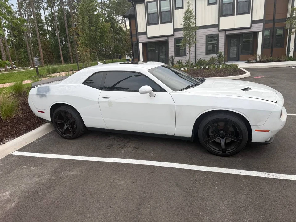 2015 Dodge Challenger 3rd Gen - Image 3 of 14