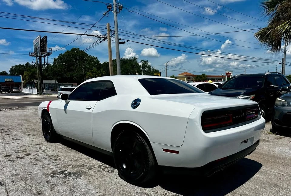 2015 Dodge Challenger 3rd Gen - Image 6 of 14
