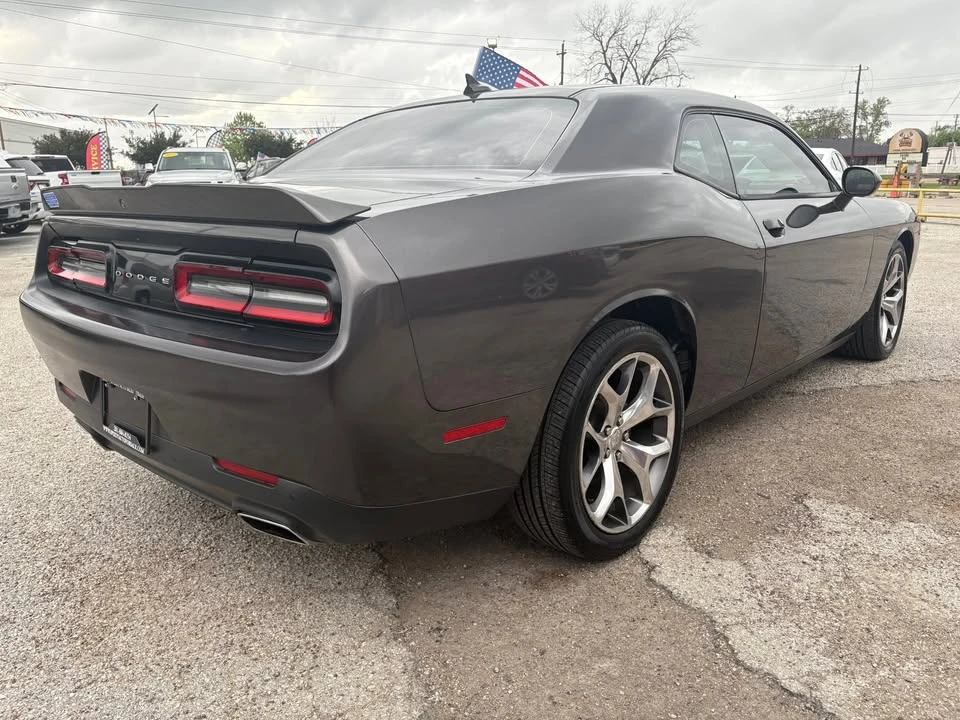 2015 Dodge Challenger 3rd Gen - Image 3 of 8