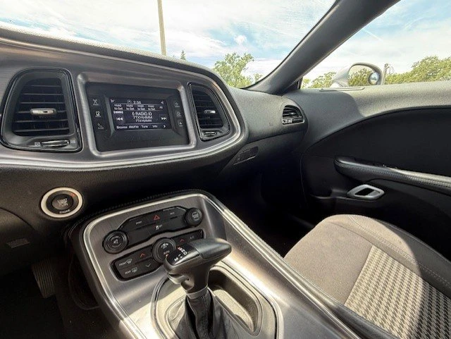 2015 Dodge Challenger 3rd Gen - Image 11 of 13