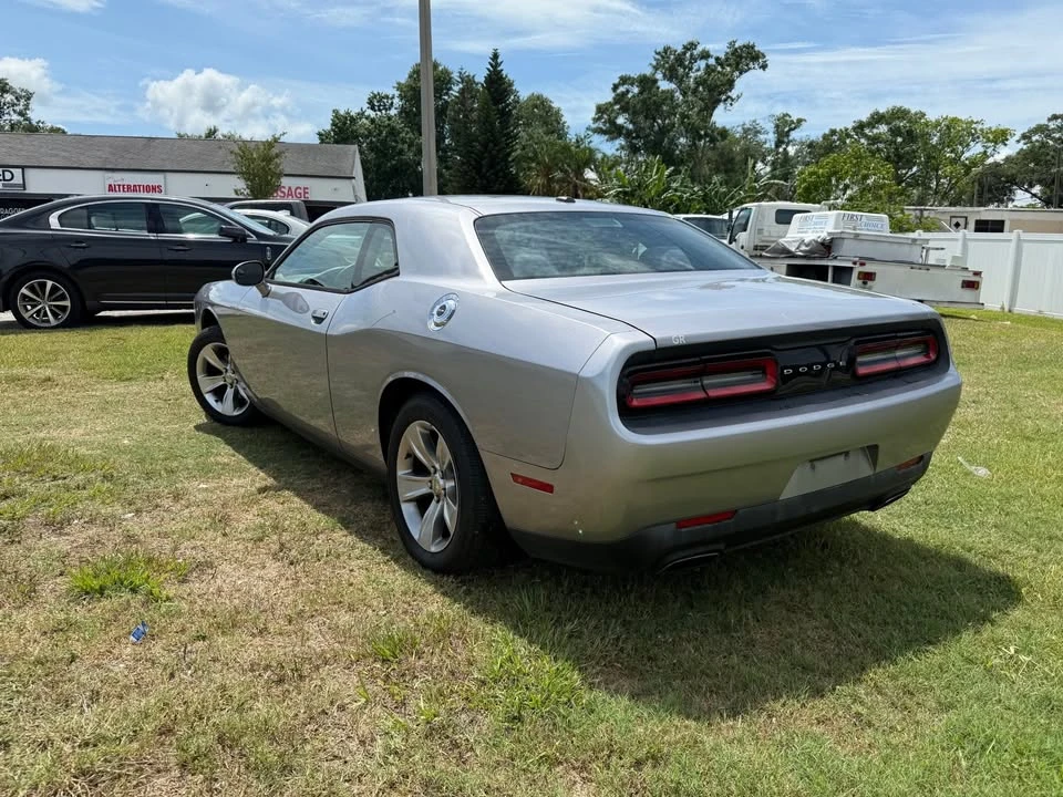 2015 Dodge Challenger 3rd Gen - Image 9 of 13