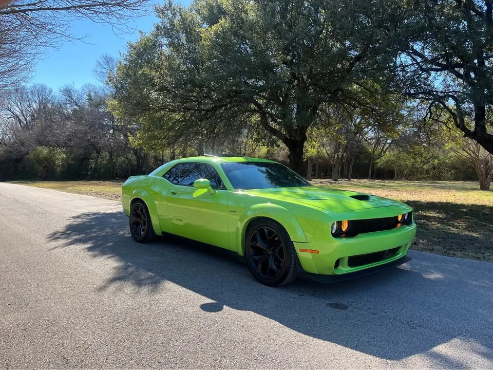2015 Dodge Challenger 3rd Gen - Image 2 of 11