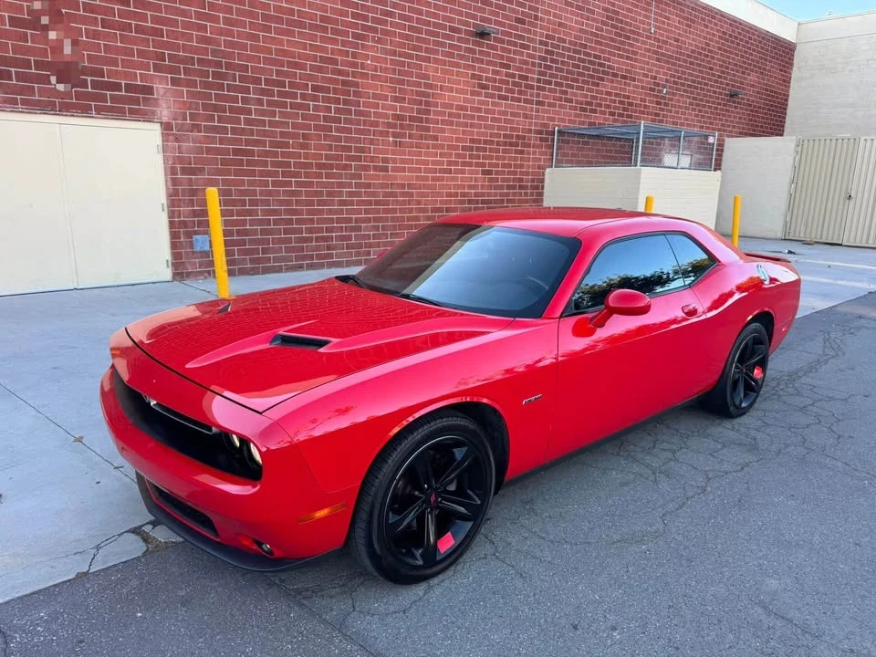 2015 Dodge Challenger 3rd Gen - Image 2 of 11