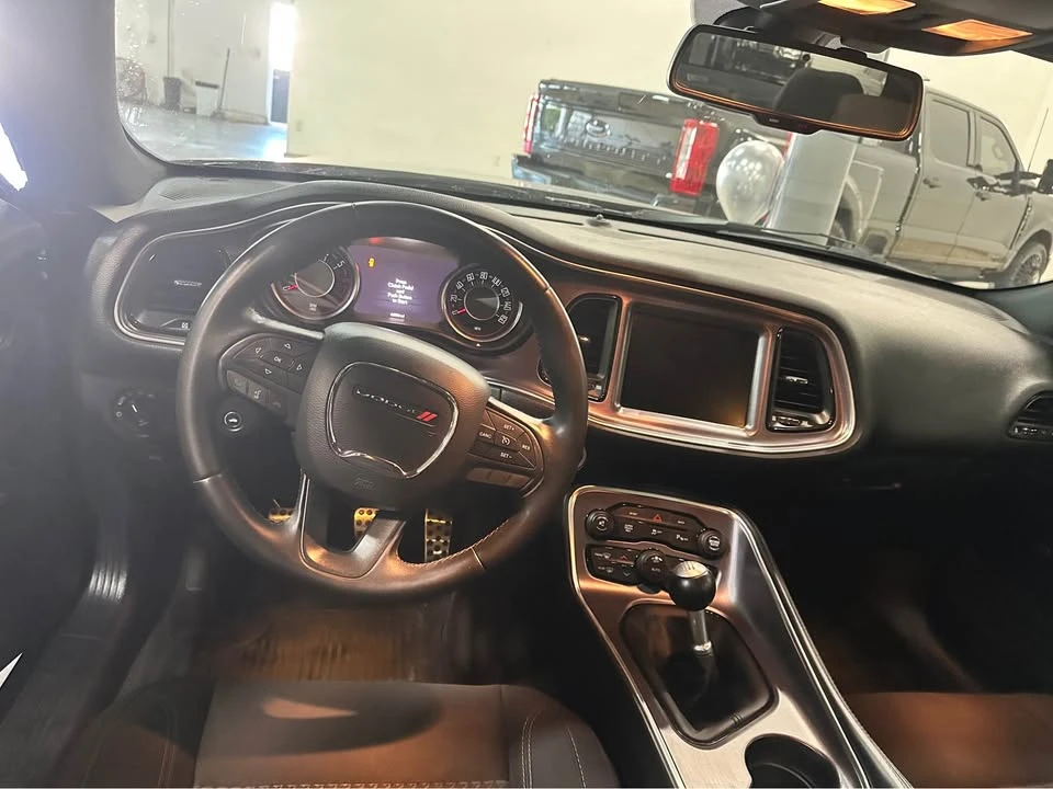 2015 Dodge Challenger 3rd Gen - Image 5 of 6