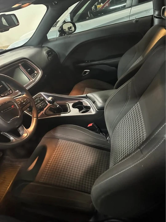2015 Dodge Challenger 3rd Gen - Image 4 of 6
