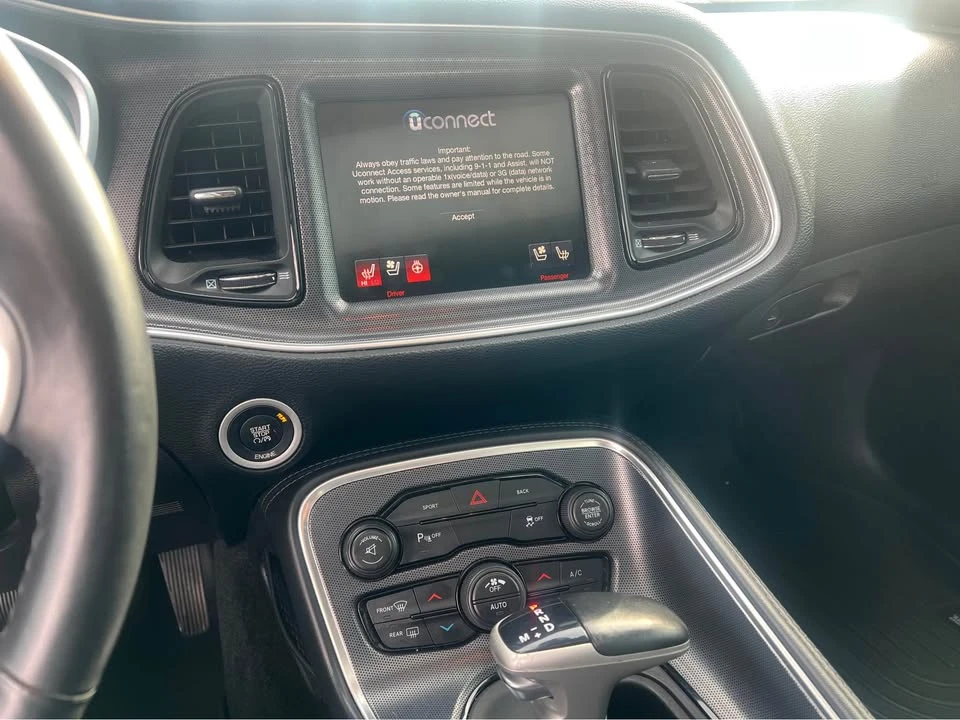 2015 Dodge Challenger 3rd Gen - Image 10 of 12