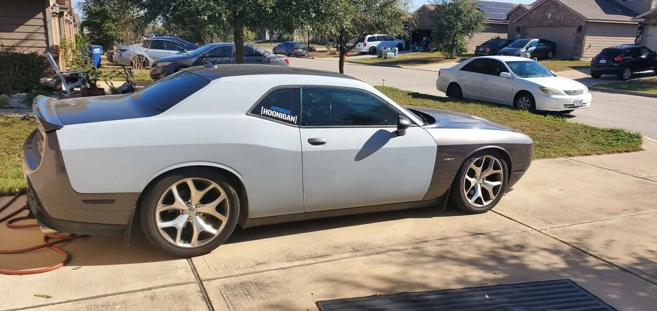 2015 Dodge Challenger 3rd Gen - Image 4 of 12