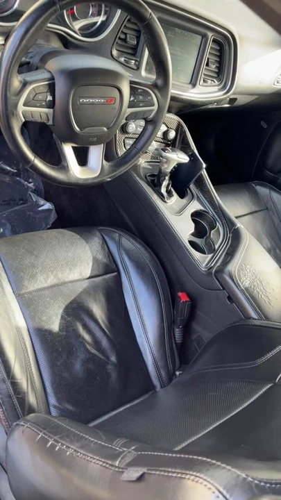 2015 Dodge Challenger 3rd Gen - Image 7 of 9