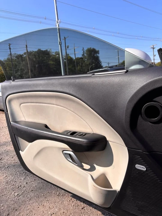 2015 Dodge Challenger 3rd Gen - Image 7 of 13
