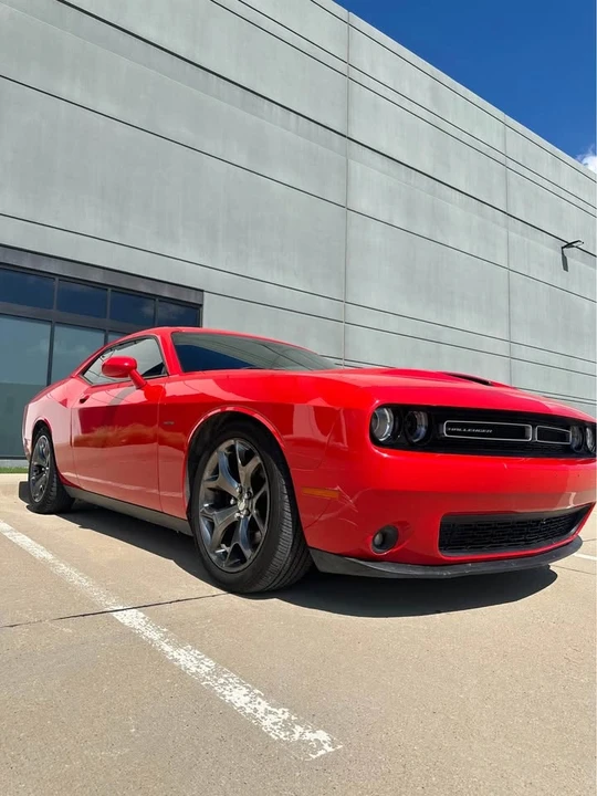 2015 Dodge Challenger 3rd Gen - Image 3 of 11