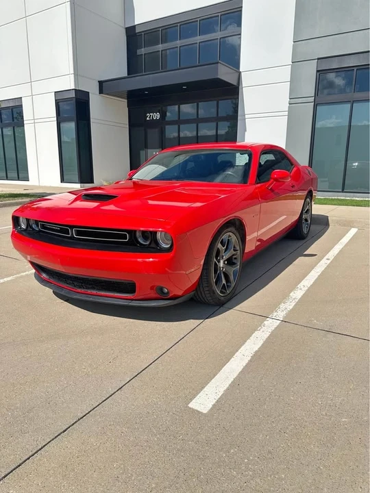 2015 Dodge Challenger 3rd Gen - Image 5 of 11