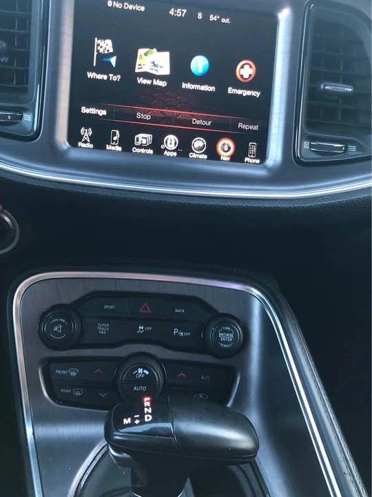 2015 Dodge Challenger 3rd Gen - Image 9 of 9