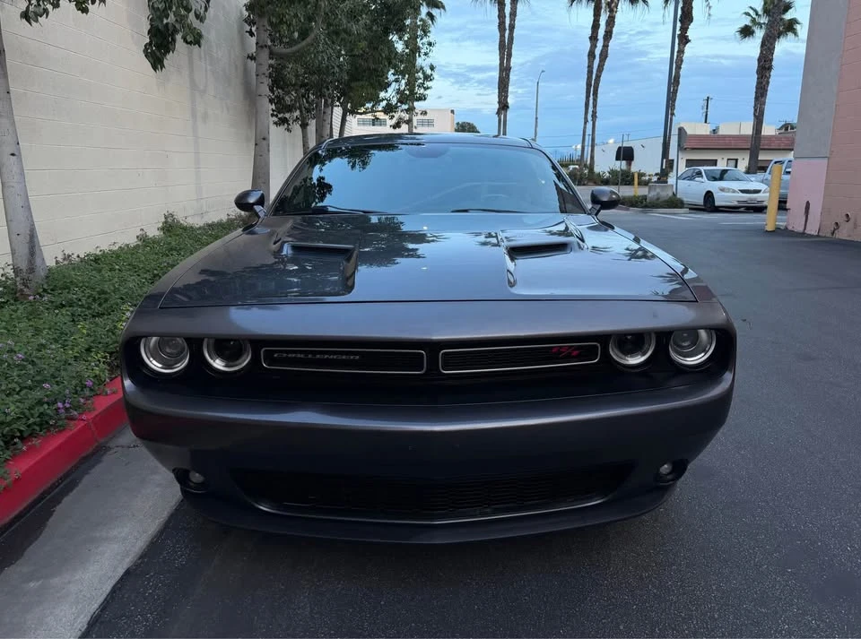 2015 Dodge Challenger 3rd Gen - Image 9 of 12