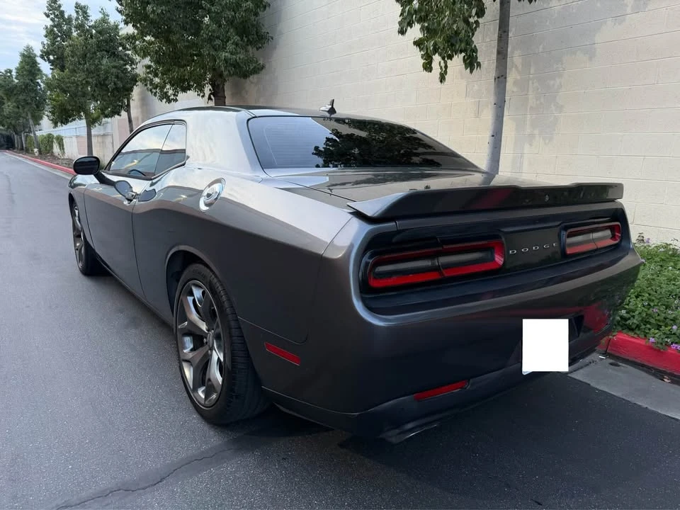 2015 Dodge Challenger 3rd Gen - Image 4 of 12