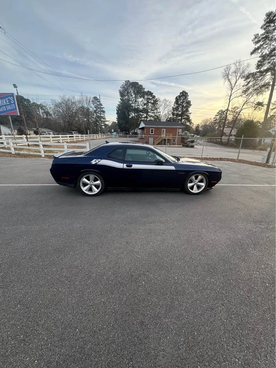 2015 Dodge Challenger 3rd Gen - Image 4 of 8