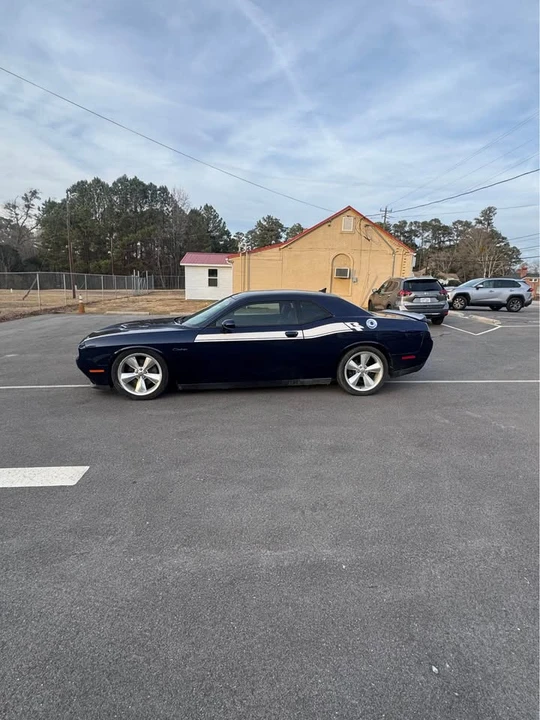 2015 Dodge Challenger 3rd Gen - Image 5 of 8