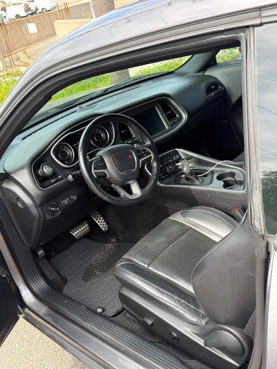 2015 Dodge Challenger 3rd Gen - Image 3 of 7