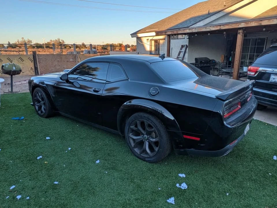 2015 Dodge Challenger 3rd Gen - Image 2 of 5