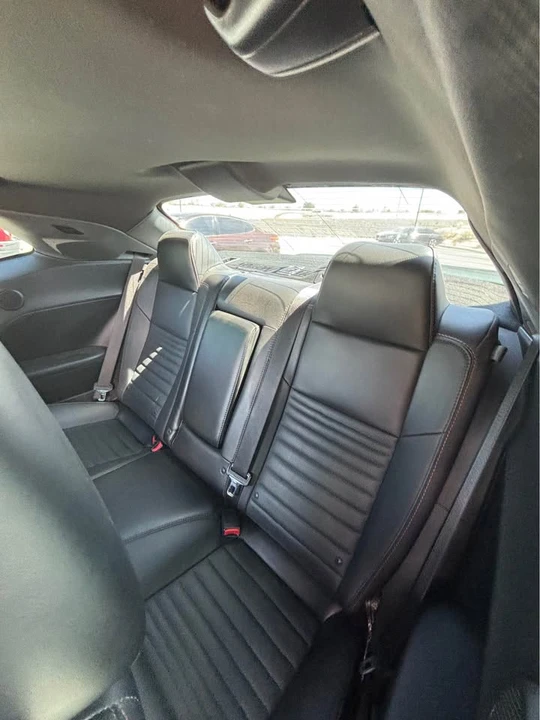 2015 Dodge Challenger 3rd Gen - Image 4 of 8