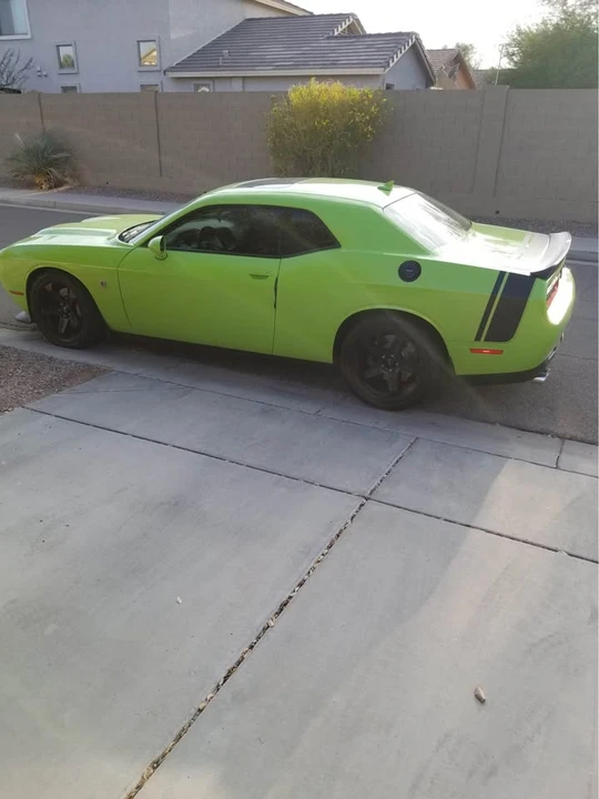 2015 Dodge Challenger SRT8 & 392 3rd Gen - Image 4 of 5